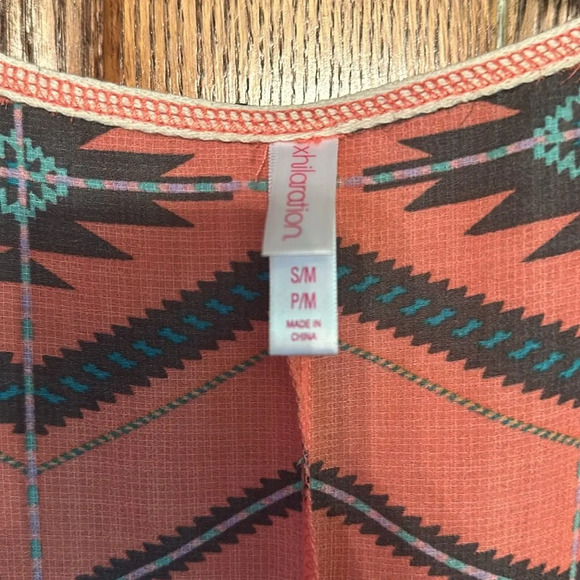 Coral fringed kimono - Picture 2 of 4